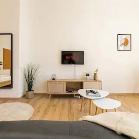 Apartamento Zentral Clara-zetkin-park Kueche Netflix *